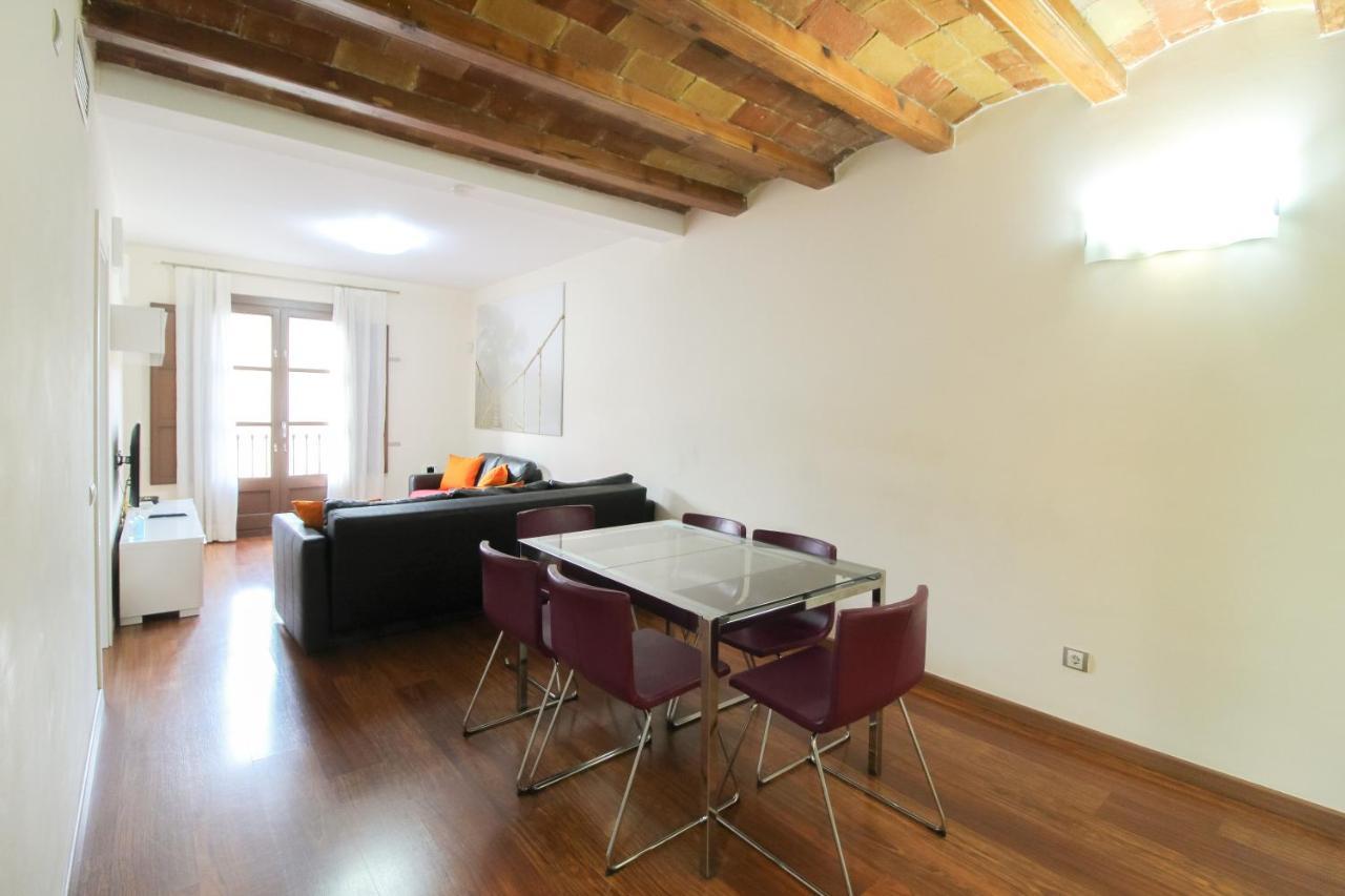 Apartament Girona 108 *